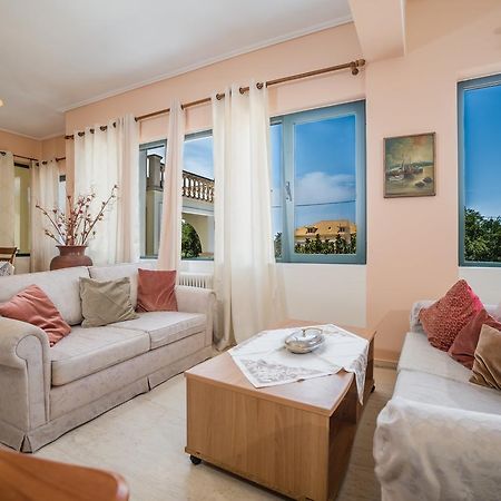 Le Reve Apartment Akrotiri  Ngoại thất bức ảnh