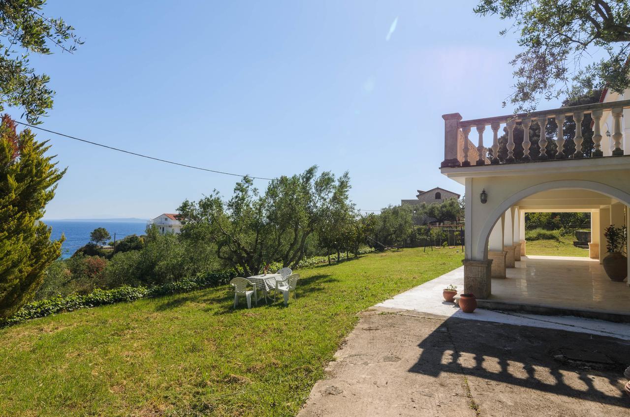 Le Reve Apartment Akrotiri  Ngoại thất bức ảnh
